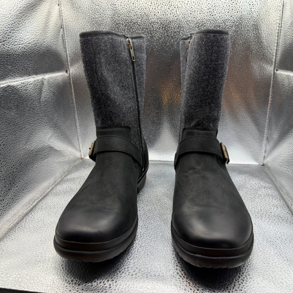 Size 10 UGG Robbie Waterproof Boots Womens Black New Wool Leather 1017377 - Picture 6 of 7